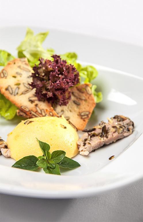 Hotel Sammer Neufelden Екстериор снимка